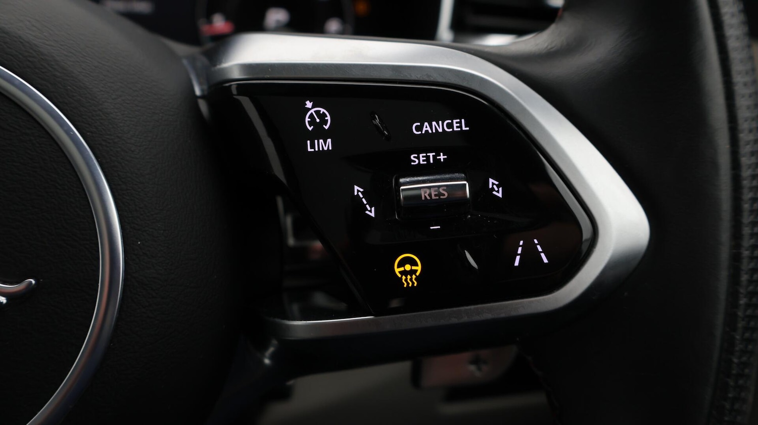 Used Jaguar F-Pace 2021 for sale - 76644543: Photo 26