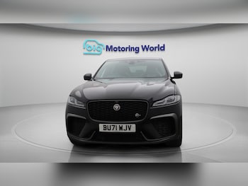 Used Jaguar F-Pace 2021 for sale - 76644543: Photo