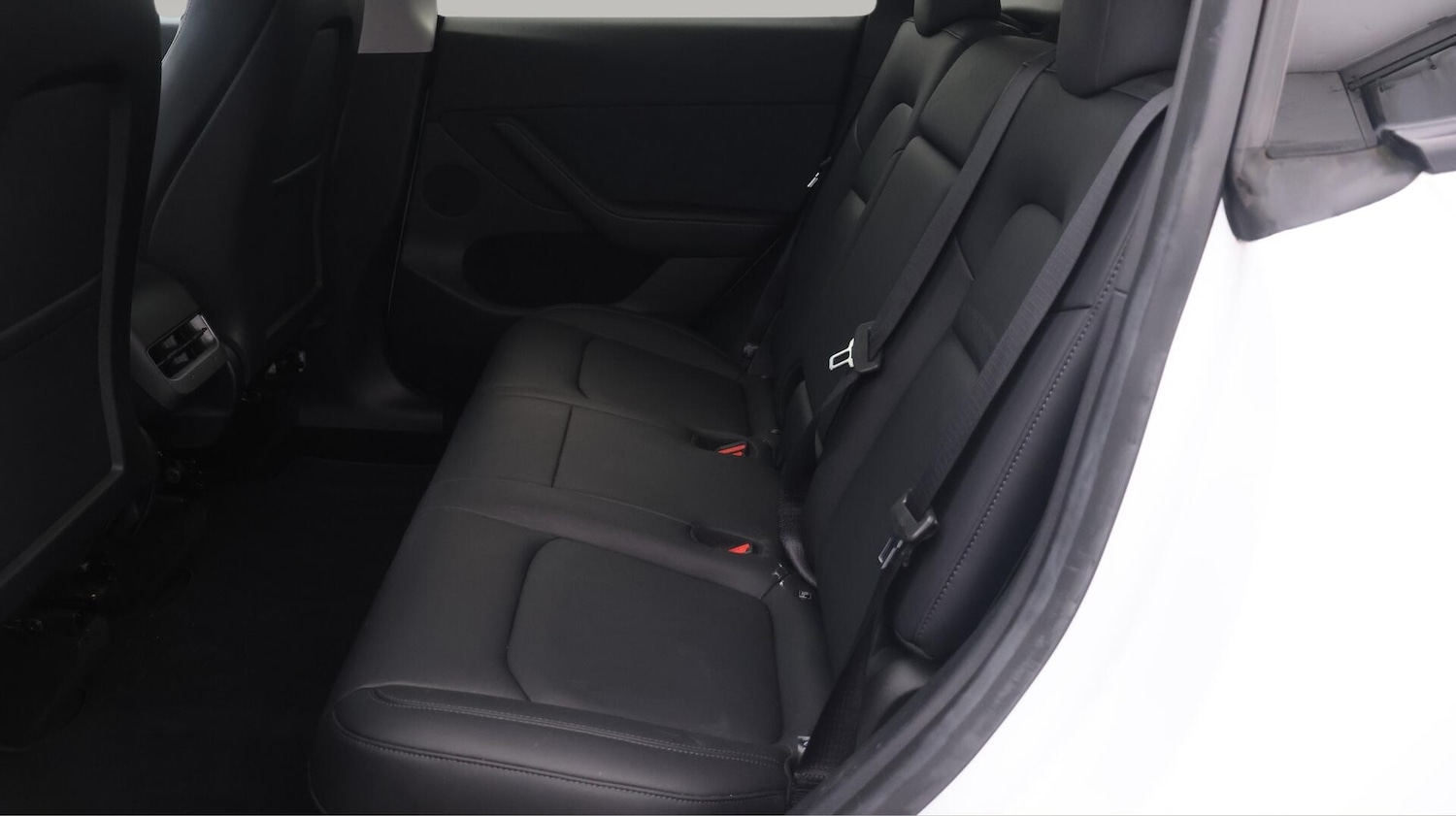 Used Tesla Model Y 2023 for sale - 76539085: Photo 17