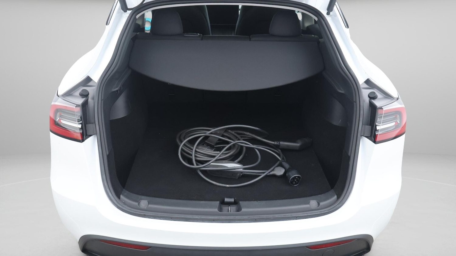 Used Tesla Model Y 2023 for sale - 76539085: Photo 18