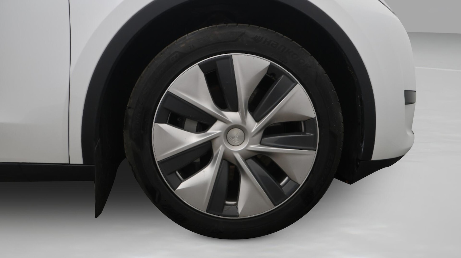 Used Tesla Model Y 2023 for sale - 76539085: Photo 19