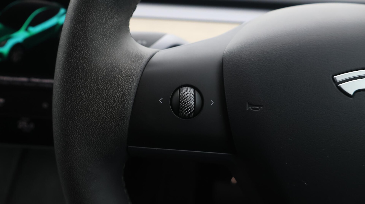 Used Tesla Model Y 2023 for sale - 76539085: Photo 23