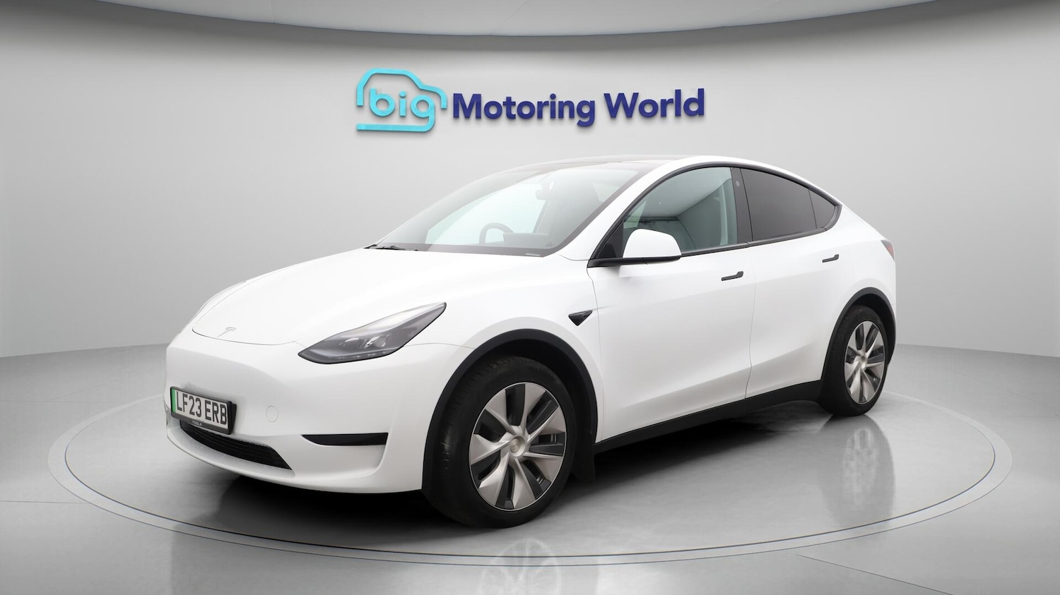 Used Tesla Model Y 2023 for sale - 76539085: Photo 4