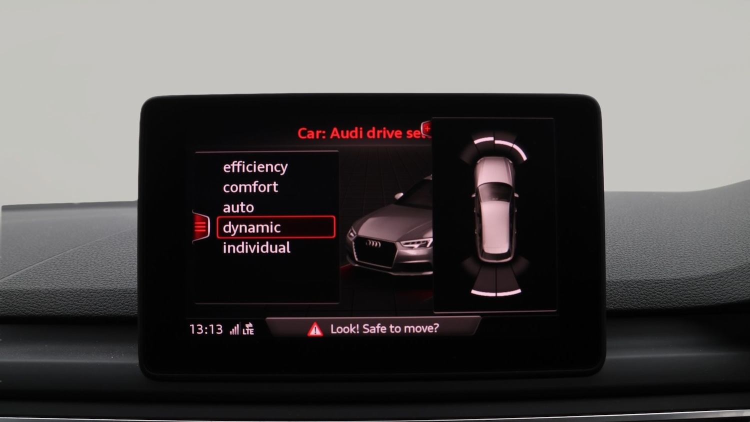 Used Audi A4 Avant 2019 for sale - 77662402: Photo 25