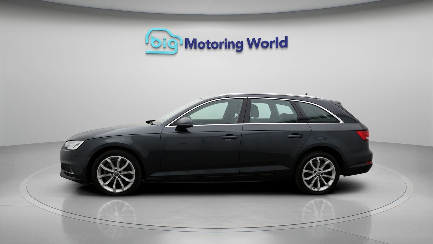 Used Audi A4 Avant 2019 for sale - 77662402: Photo 4