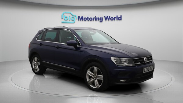 Used Volkswagen Tiguan 2020 for sale - 75770034: Photo 2