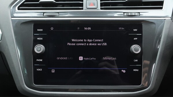 Used Volkswagen Tiguan 2020 for sale - 75770034: Photo 39