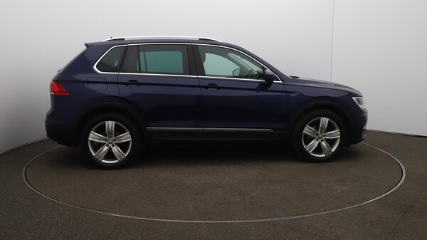 Used Volkswagen Tiguan 2020 for sale - 75770034: Photo 40