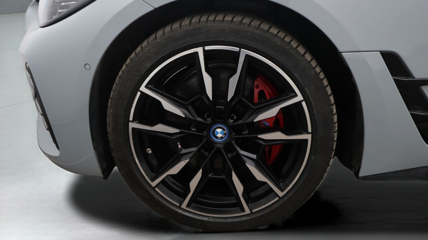 Used BMW i4 2022 for sale - 77336870: Photo 18