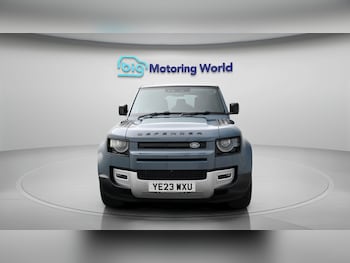 Used Land Rover Defender 110 2023 for sale - 79456774: Photo