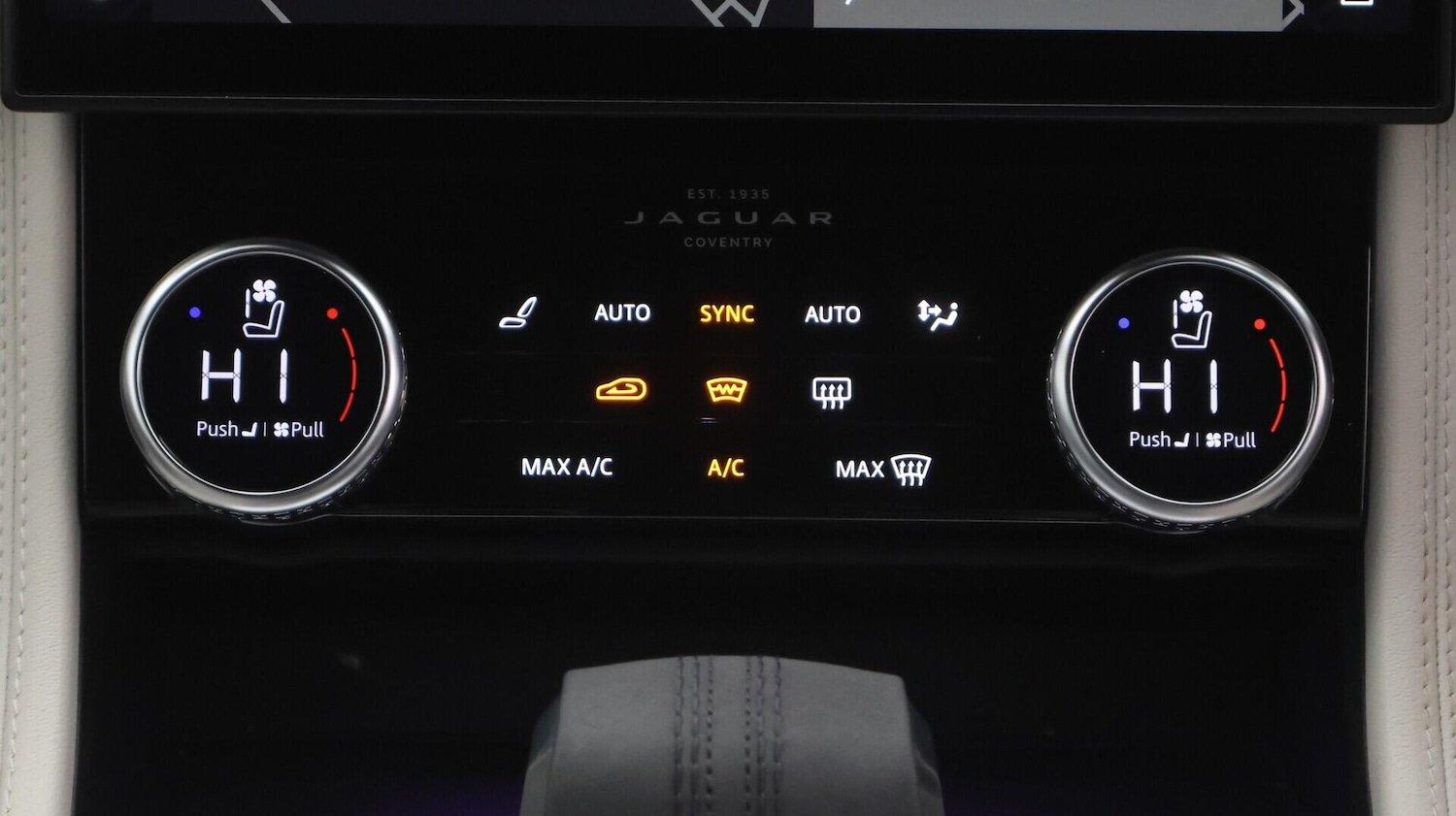 Used Jaguar F-Pace 2022 for sale - 76538815: Photo 13