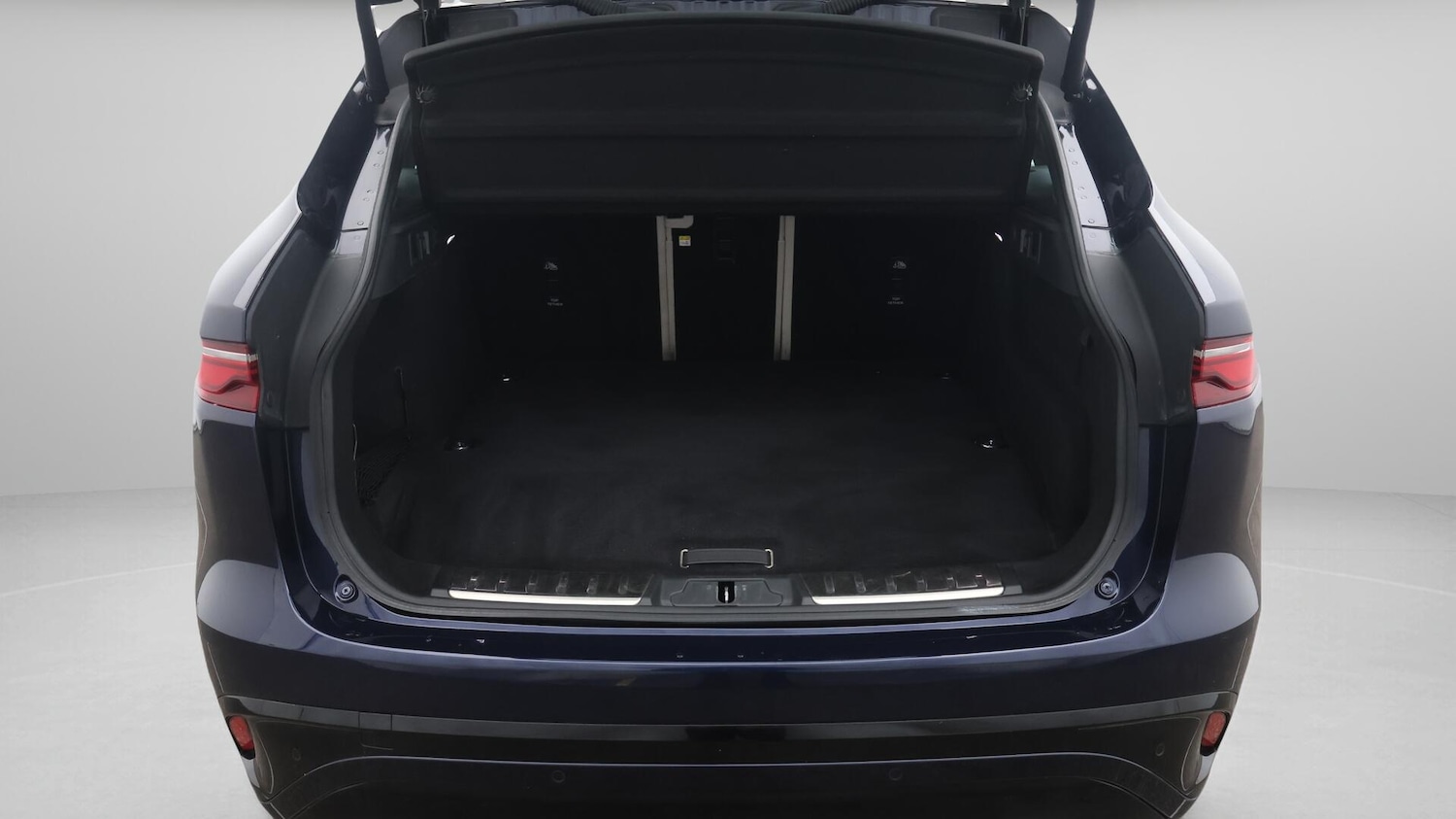 Used Jaguar F-Pace 2022 for sale - 76538815: Photo 18