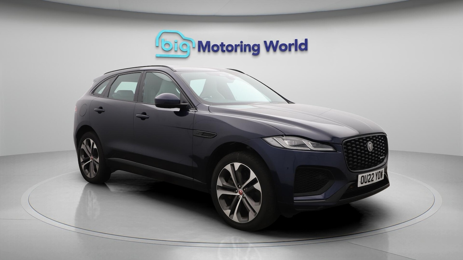 Used Jaguar F-Pace 2022 for sale - 76538815: Photo 2