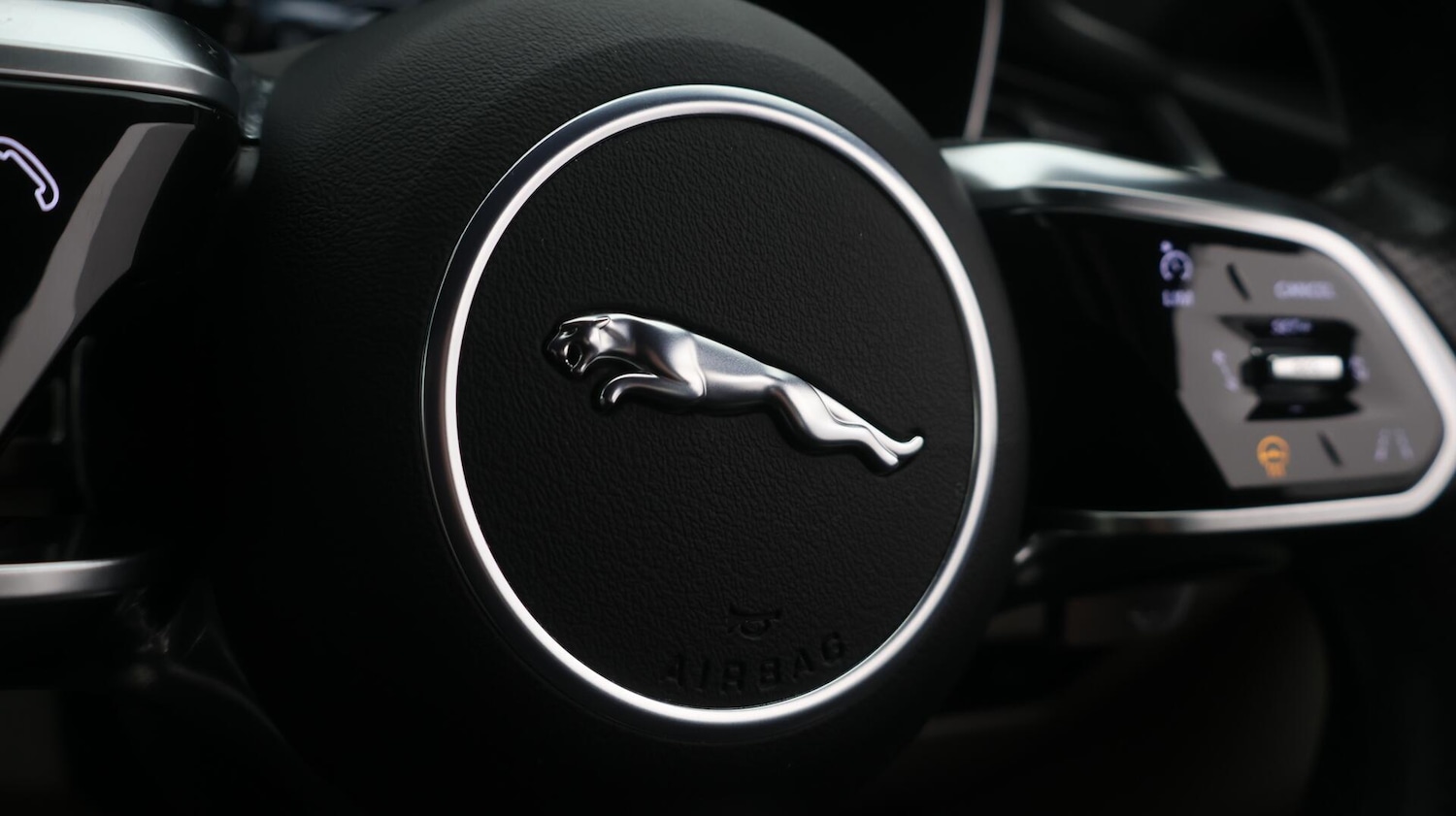 Used Jaguar F-Pace 2022 for sale - 76538815: Photo 30