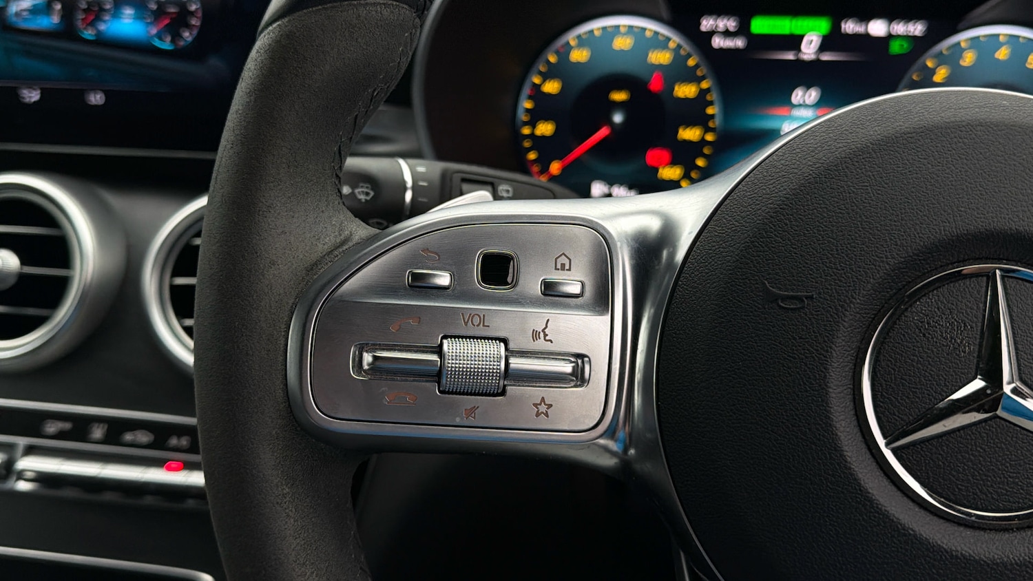 Used Mercedes-Benz C Class 2021 for sale - 78180232: Photo 23