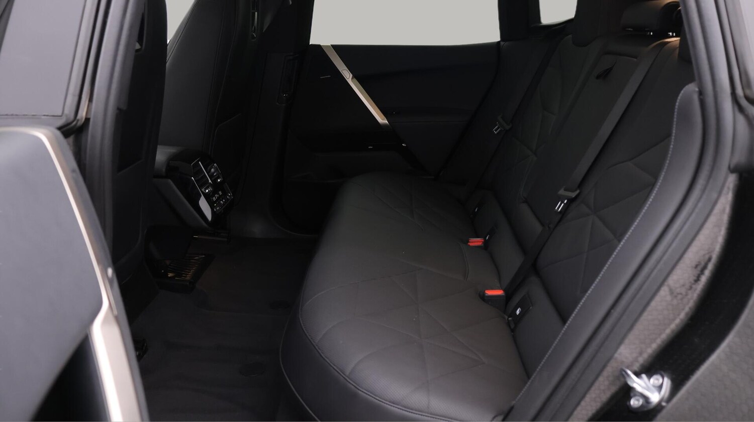 Used BMW iX 2022 for sale - 76607890: Photo 17