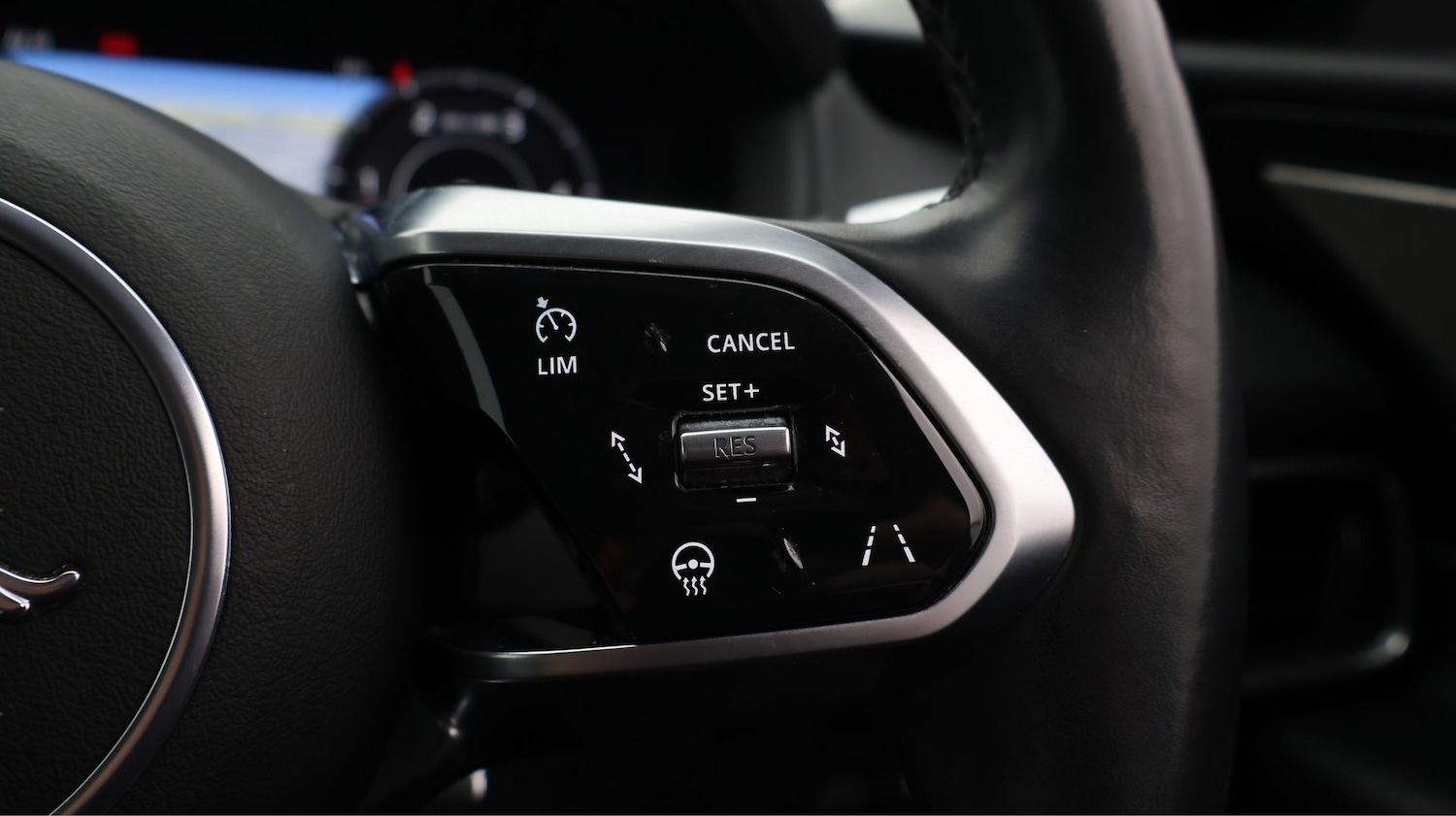 Used Jaguar XE 2020 for sale - 77760385: Photo 22