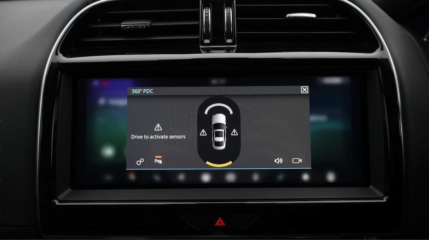 Used Jaguar XE 2020 for sale - 77760385: Photo 23