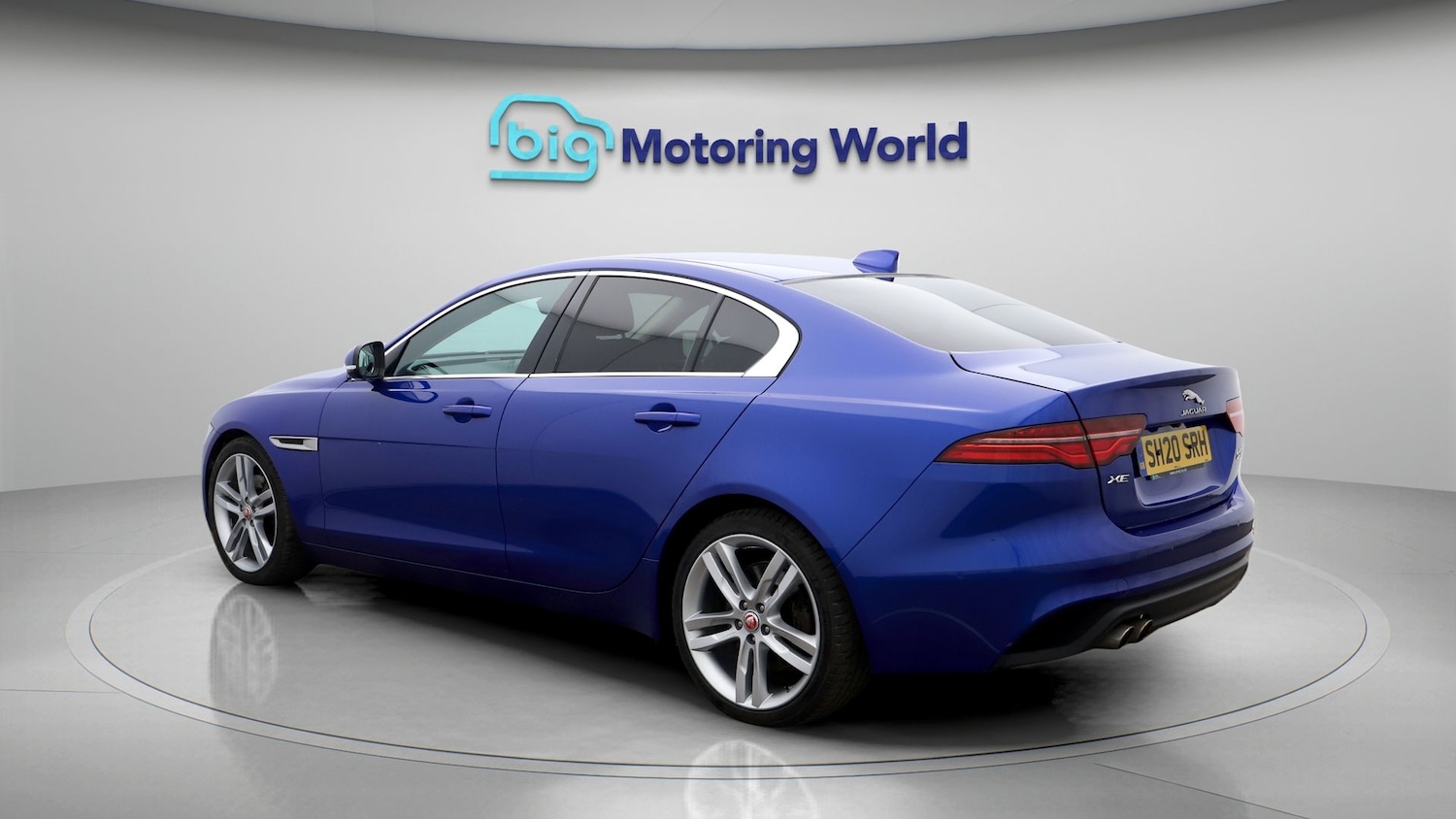 Used Jaguar XE 2020 for sale - 77760385: Photo 5