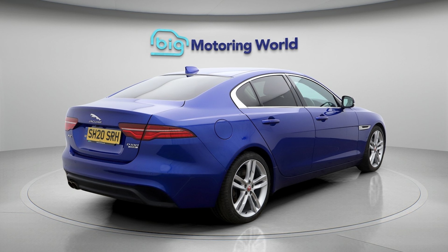Used Jaguar XE 2020 for sale - 77760385: Photo 7