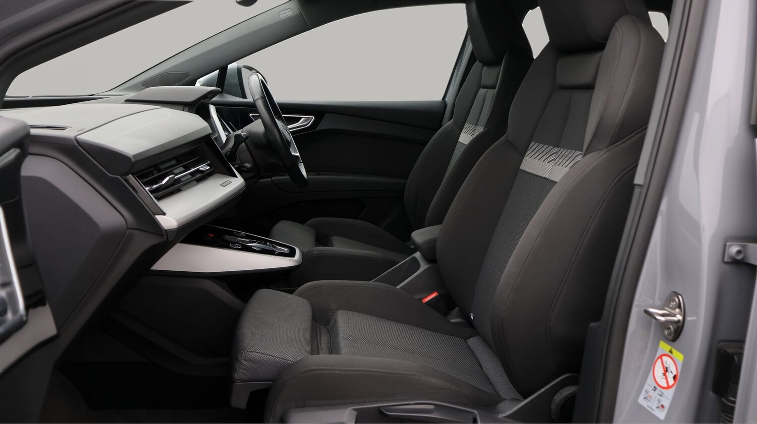 Used Audi Q4 e-tron 2021 for sale - 77327580: Photo 14