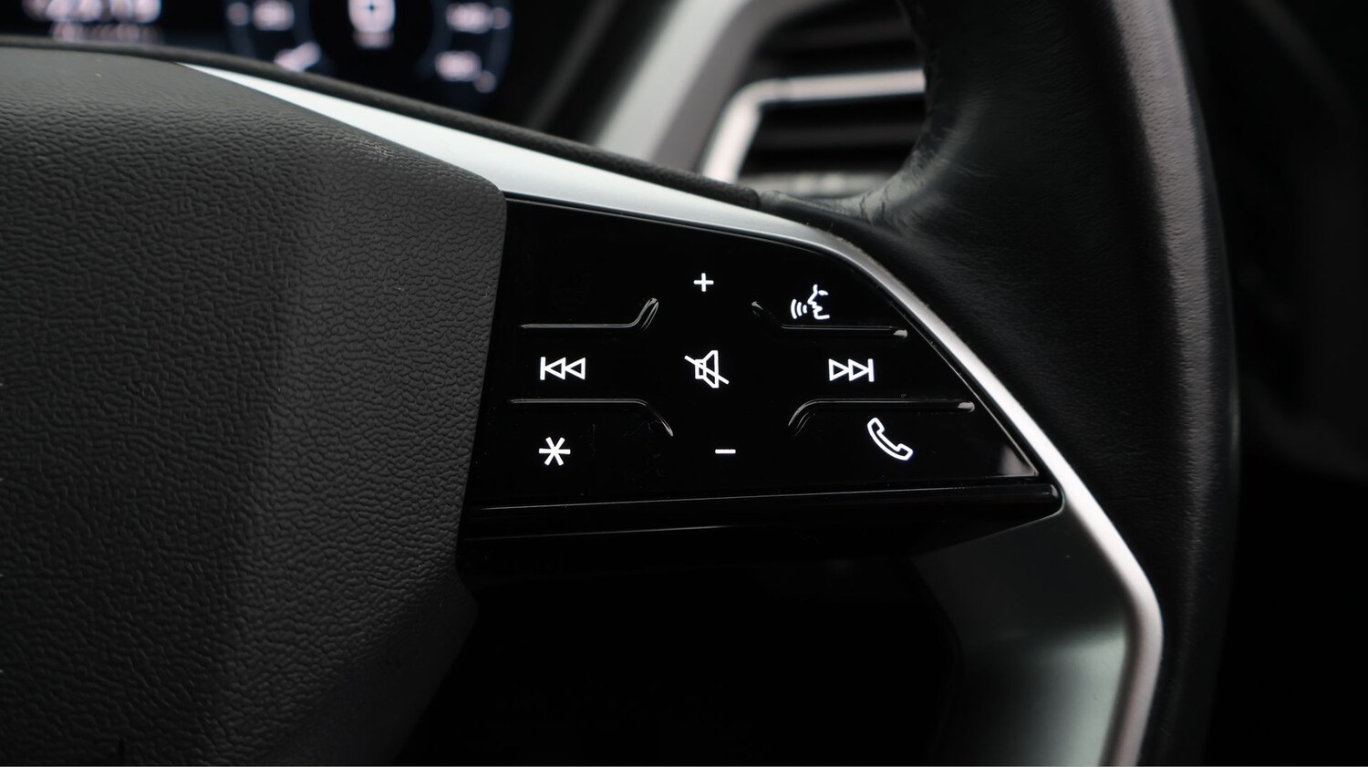 Used Audi Q4 e-tron 2021 for sale - 77327580: Photo 25