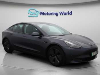 (71) - (Dual Motor) Long Range Saloon 4dr Electric Auto 4WDE (346 ps)
