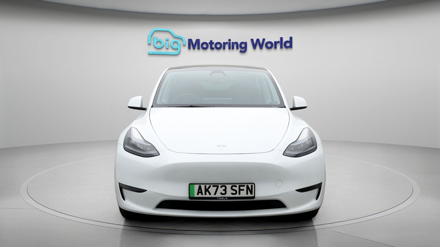Used Tesla Model Y 2023 for sale - 77181822: Photo 2