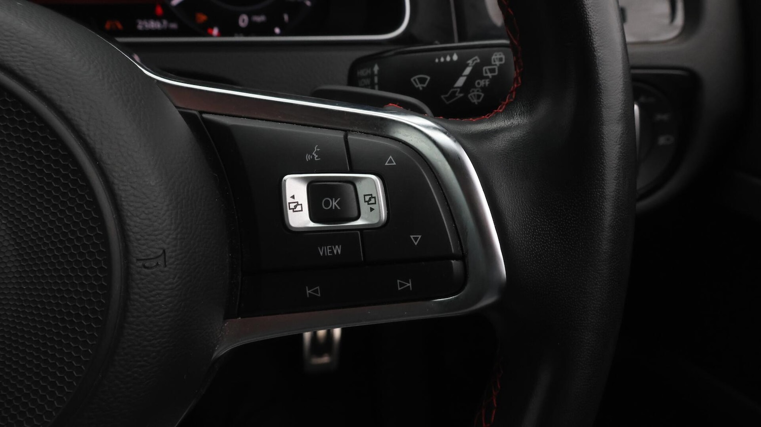 Used Volkswagen Golf 2020 for sale - 76735146: Photo 25