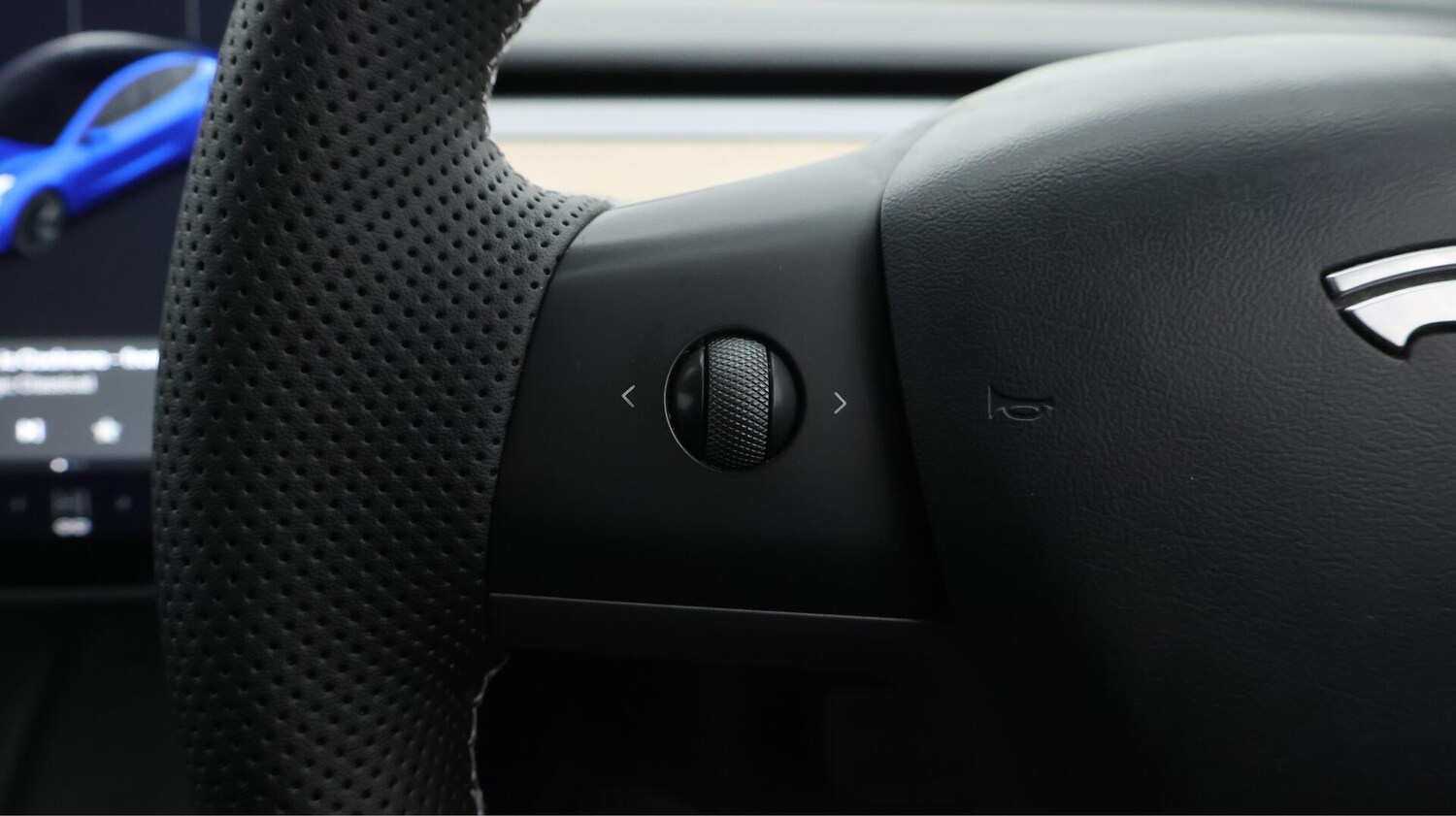 Used Tesla Model 3 2021 for sale - 76189364: Photo 26