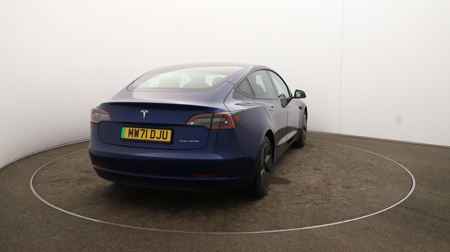 Used Tesla Model 3 2021 for sale - 76189364: Photo 59