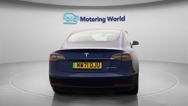 Used Tesla Model 3 2021 for sale - 76189364: Photo 7