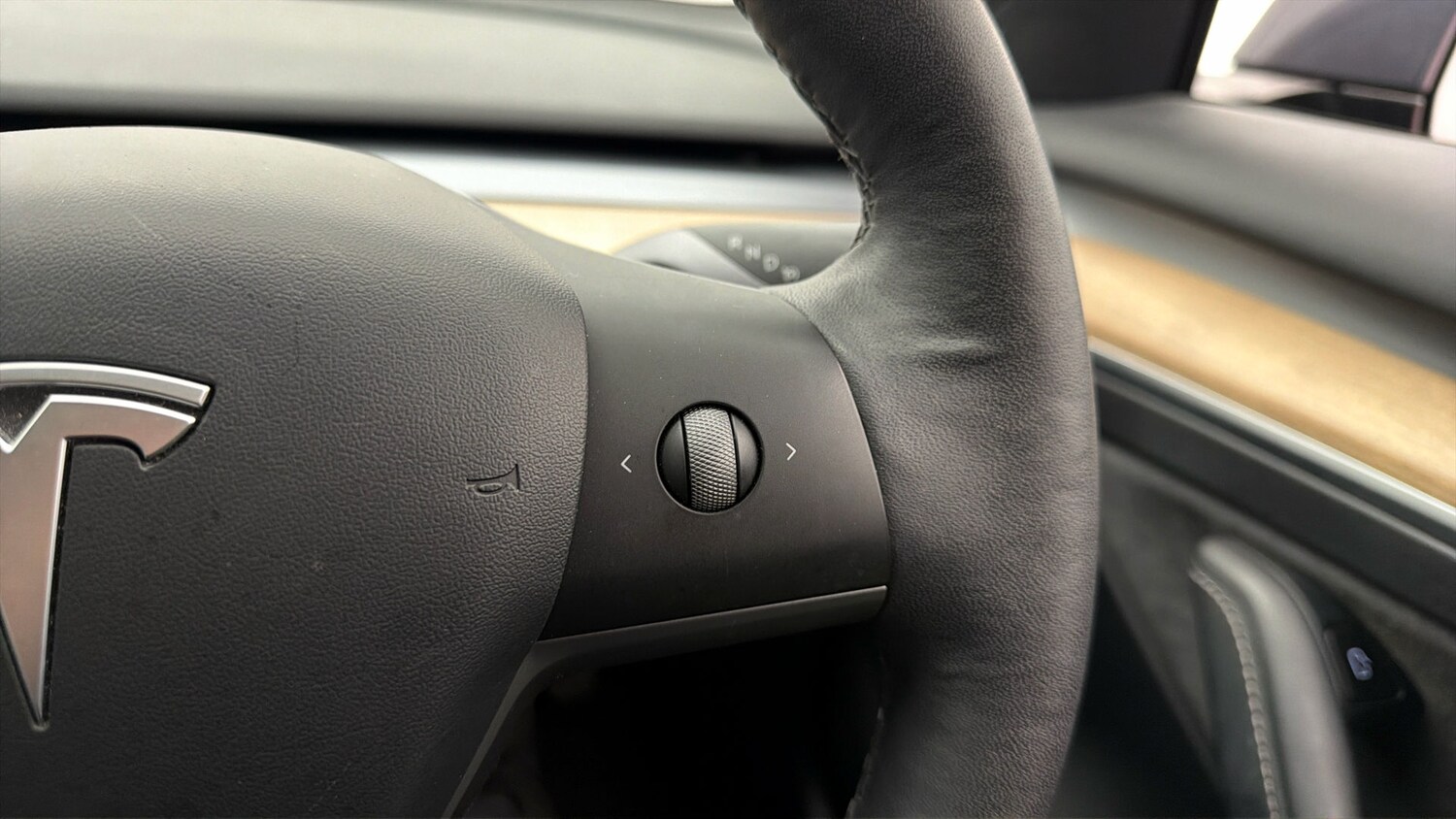 Used Tesla Model 3 for sale - 78110040: Photo 23