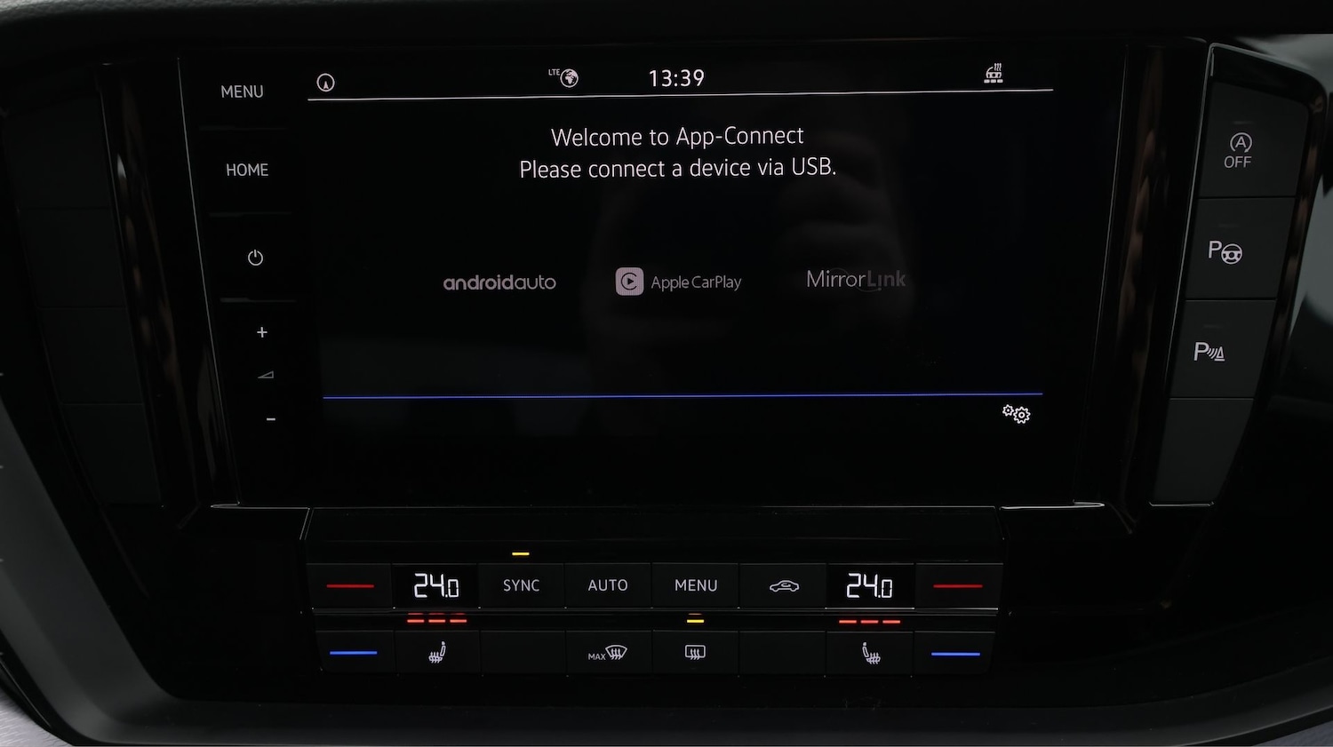 Used Volkswagen Touareg 2023 for sale - 77701192: Photo 23