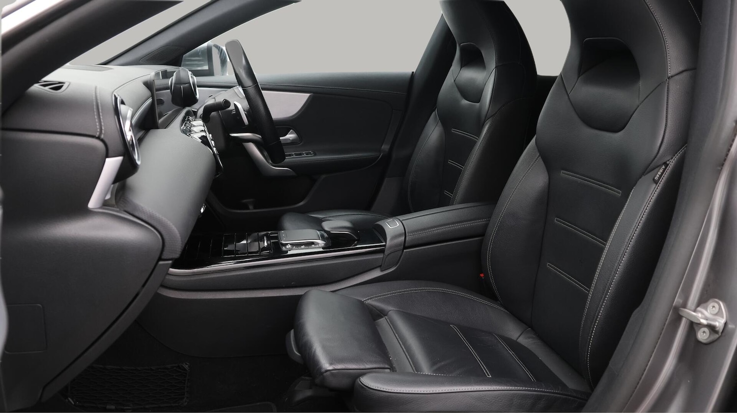 Used Mercedes-Benz CLA 2020 for sale - 76561620: Photo 15