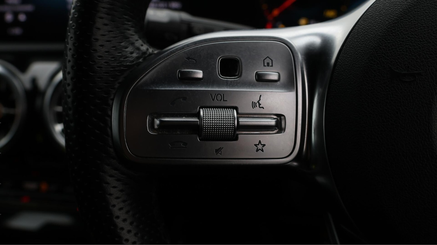 Used Mercedes-Benz CLA 2020 for sale - 76561620: Photo 24