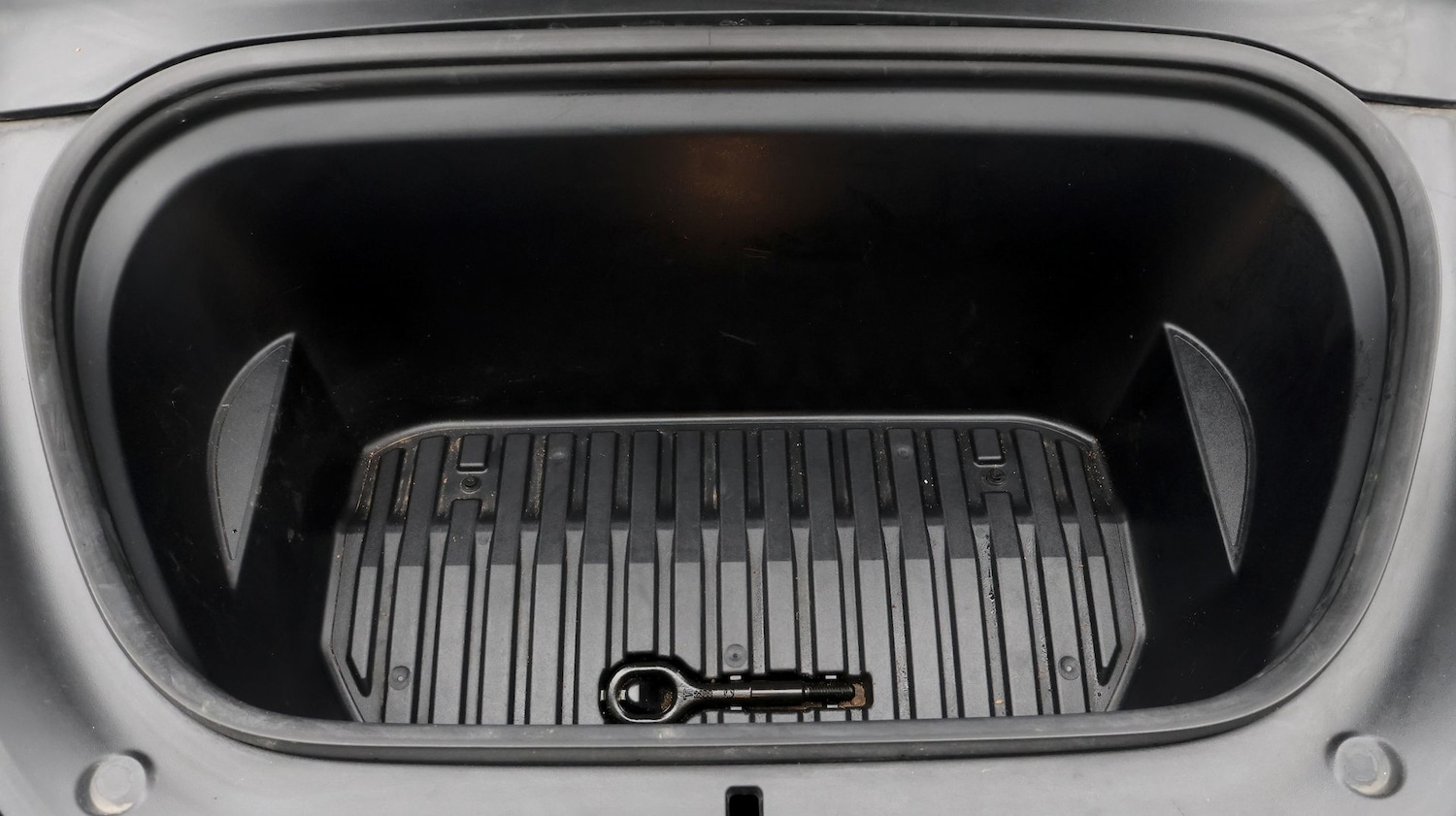 Used Tesla Model Y 2023 for sale - 77385000: Photo 19