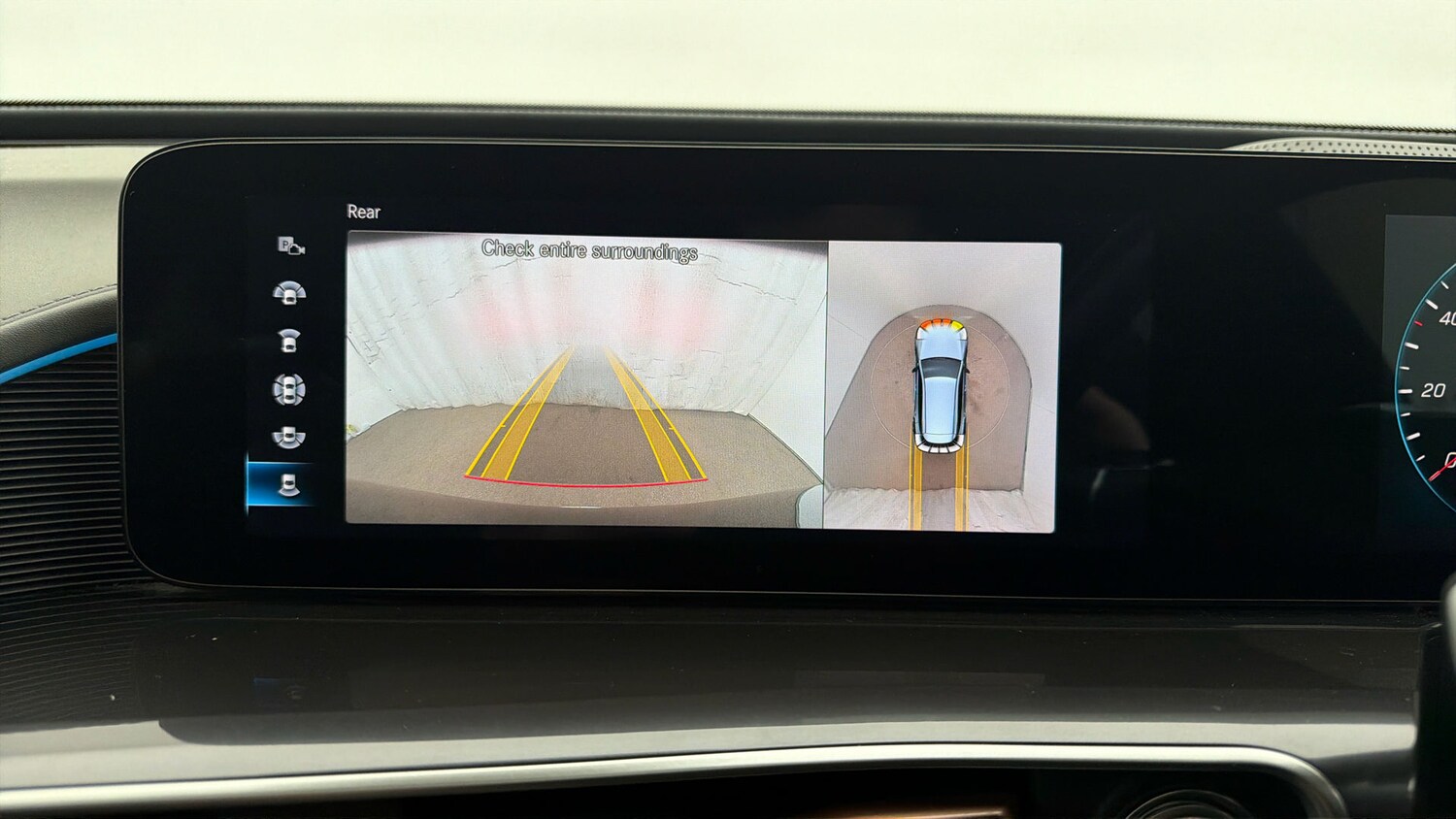 Used Mercedes-Benz EQC 2022 for sale - 77945843: Photo 27