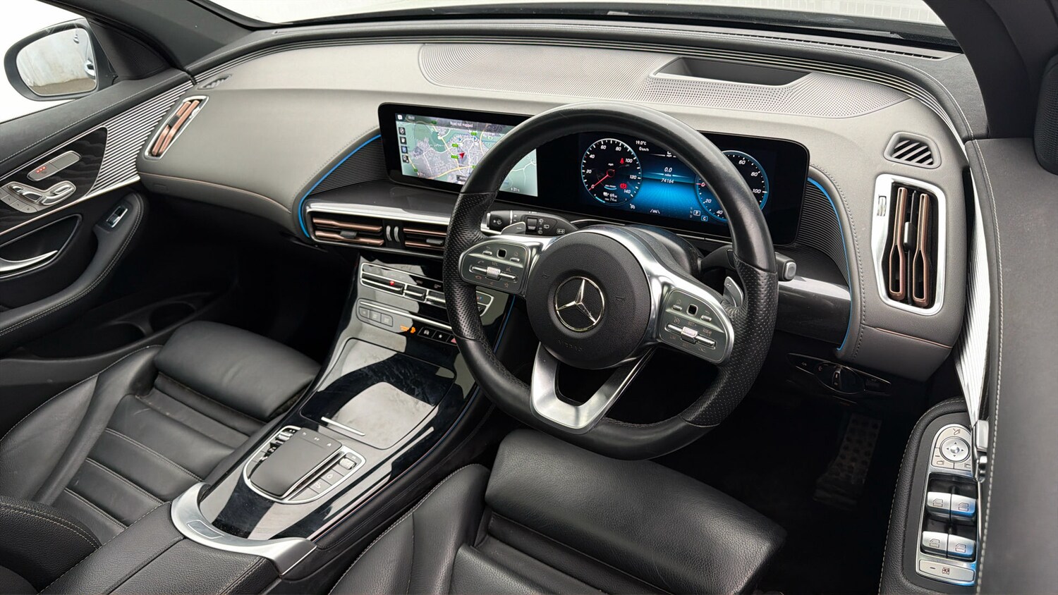 Used Mercedes-Benz EQC 2022 for sale - 77945843: Photo 9