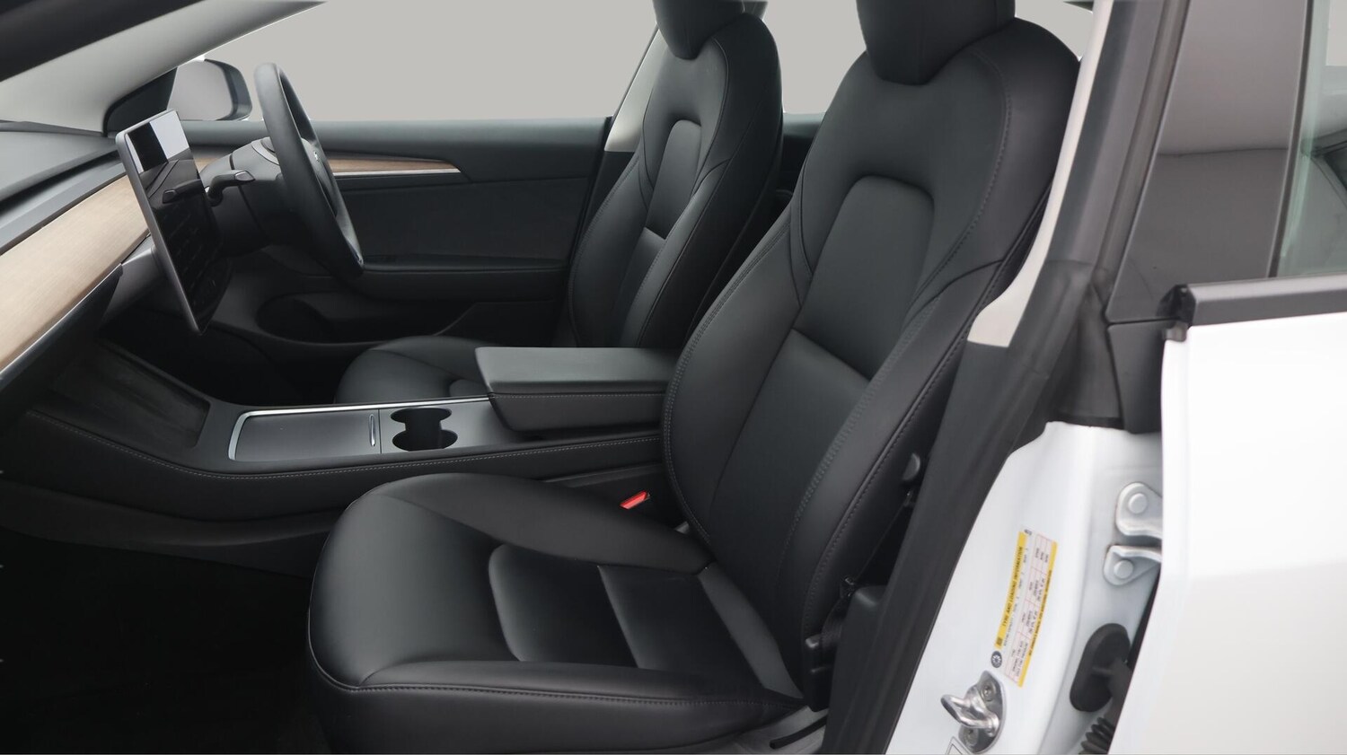 Used Tesla Model 3 2021 for sale - 76573338: Photo 15