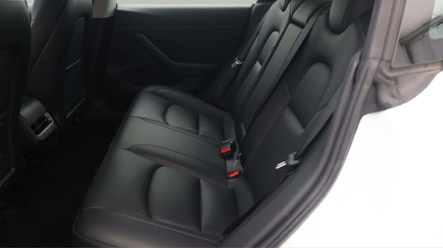 Used Tesla Model 3 2021 for sale - 76573338: Photo 17