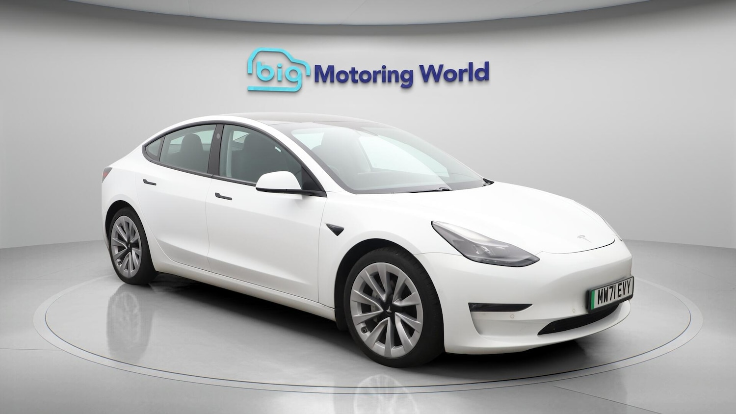 Used Tesla Model 3 2021 for sale - 76573338: Photo 2