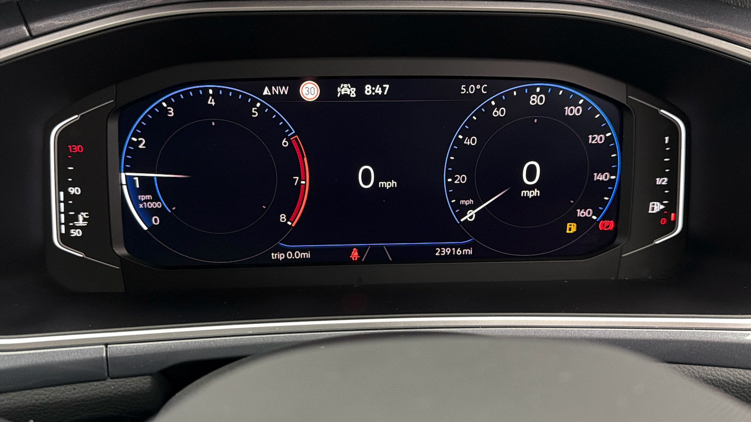 Used Volkswagen T-Roc 2023 for sale - 77952222: Photo 26