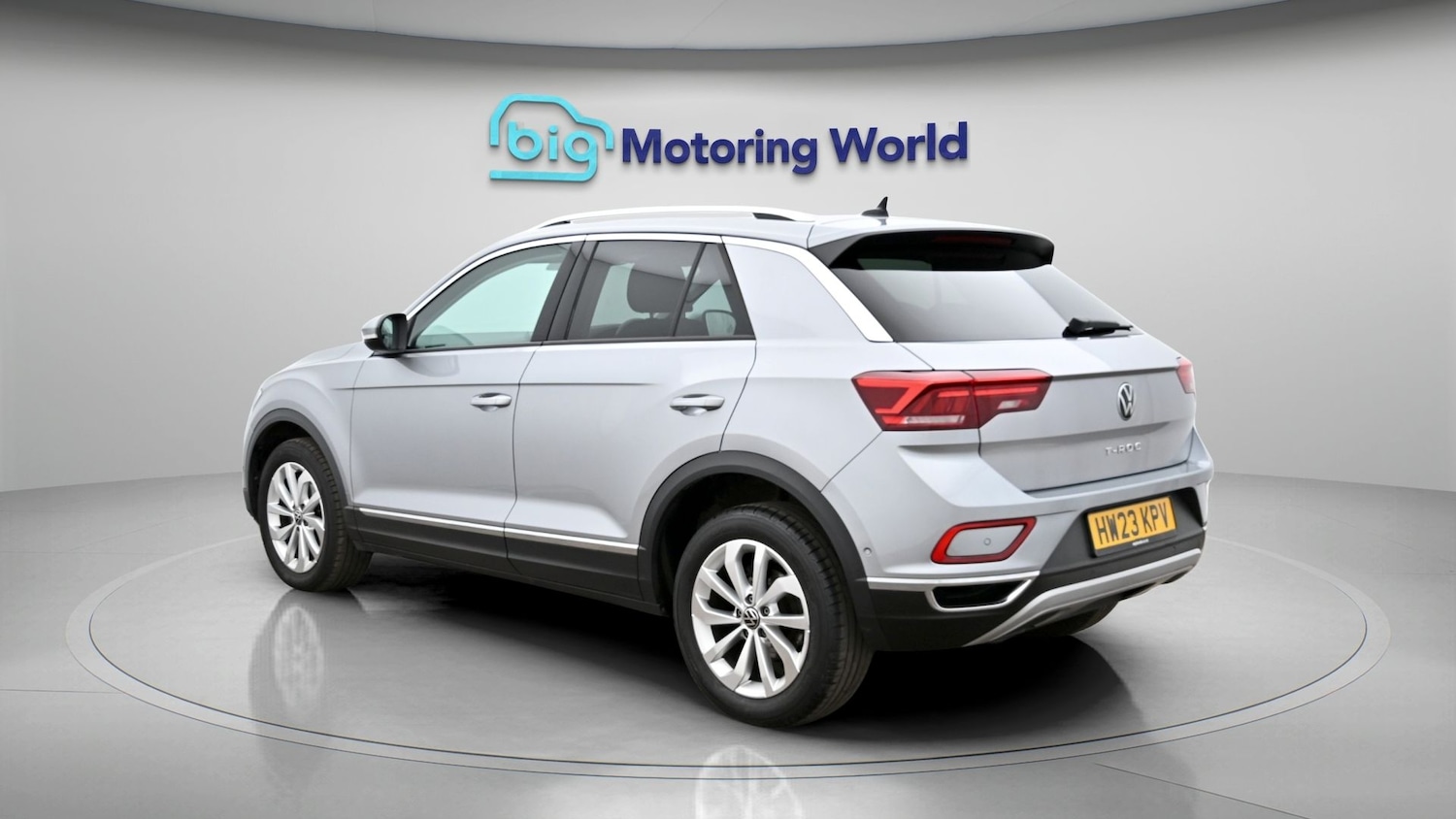 Used Volkswagen T-Roc 2023 for sale - 77952222: Photo 5