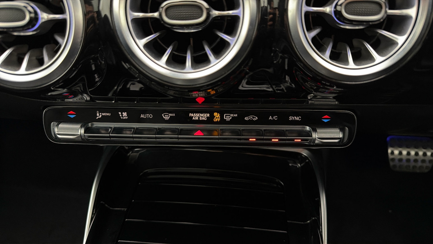 Used Mercedes-Benz A-Class 2022 for sale - 77946282: Photo 11