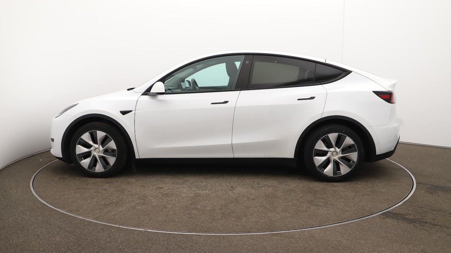 Used Tesla Model Y 2022 for sale - 76136733: Photo 64