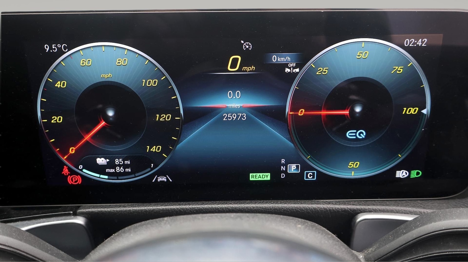 Used Mercedes-Benz EQB 2023 for sale - 77393570: Photo 10