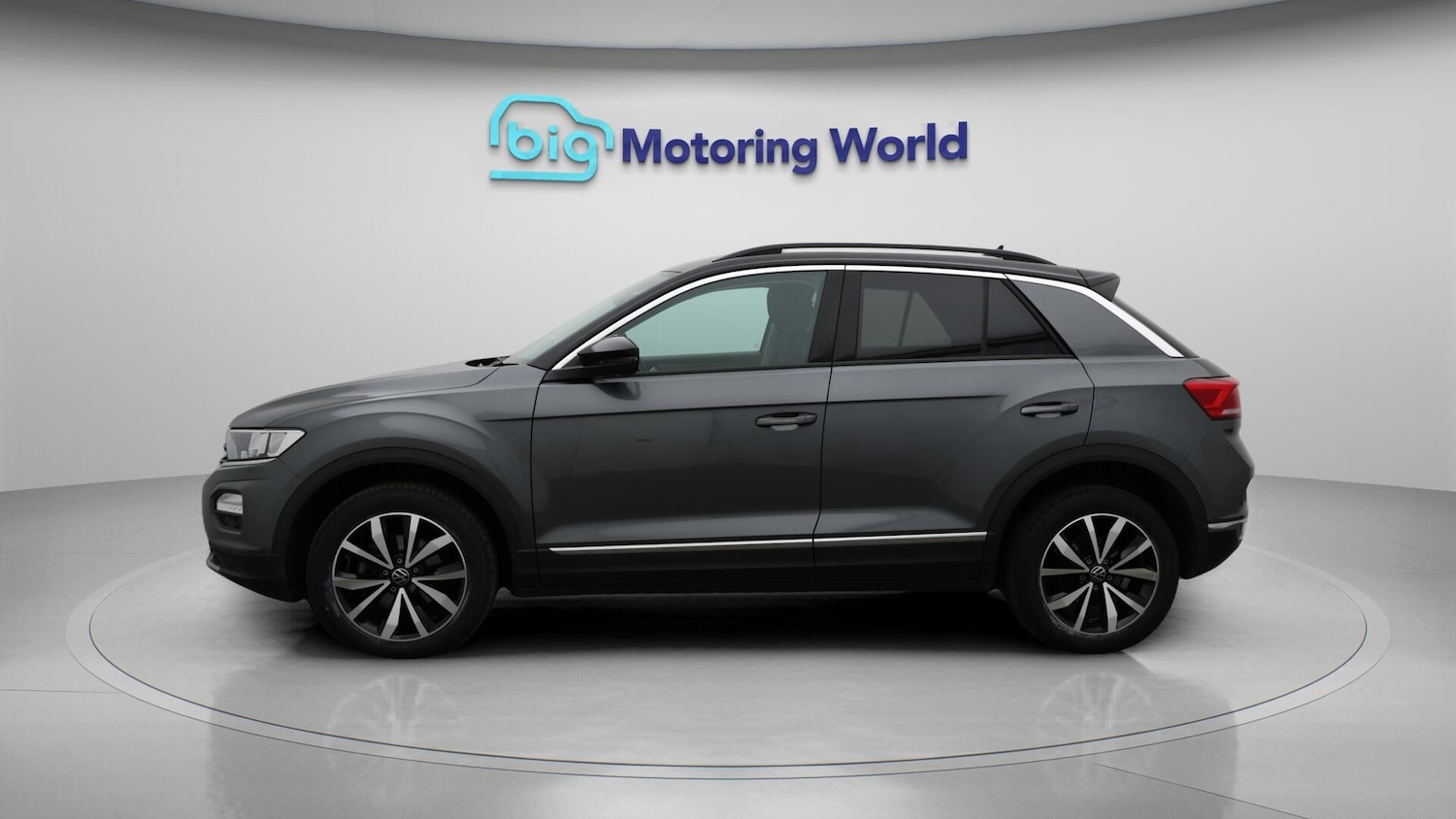 Used Volkswagen T-Roc 2021 for sale - 76431962: Photo 5