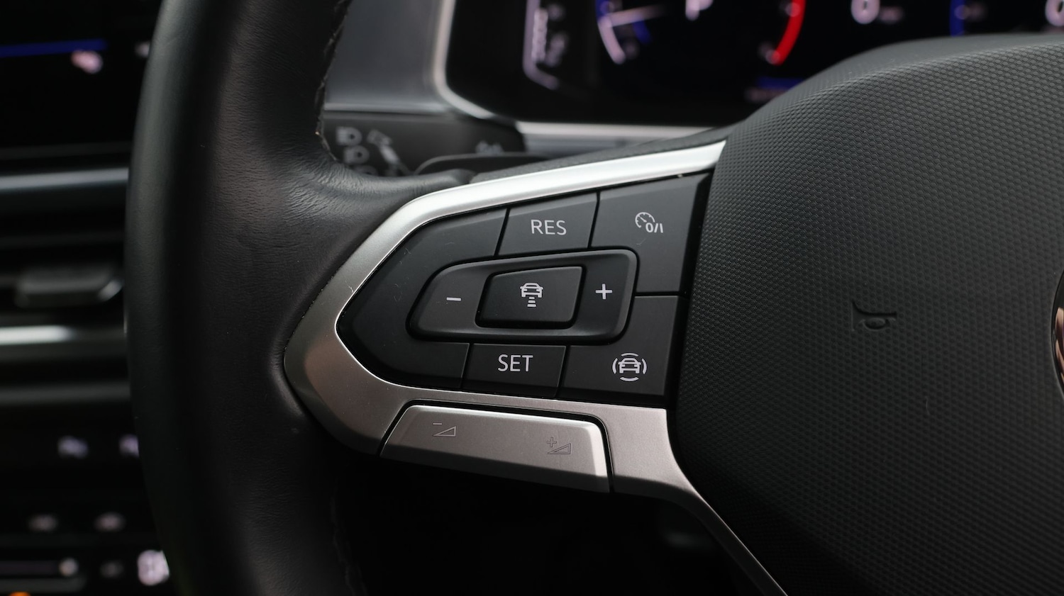 Used Volkswagen T-Roc 2022 for sale - 77431494: Photo 25