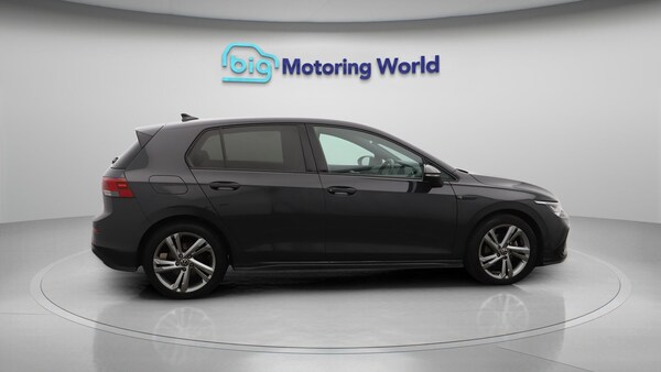 Used Volkswagen Golf 2023 for sale - 75769494: Photo 9